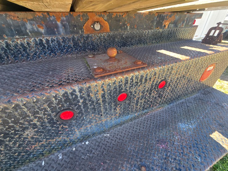 1997-ford-f700-image-63