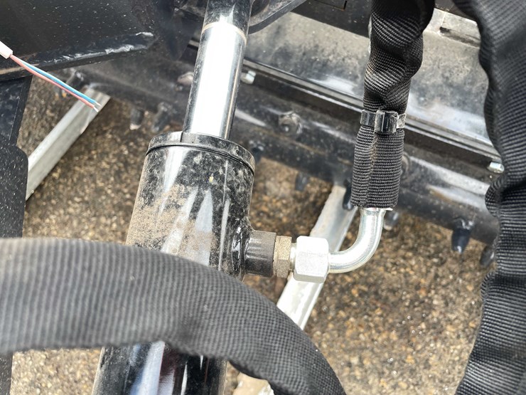 #7040-•-unused-arteer-72"-skid-steer-landscape-harley-rake-(o10)-image-12