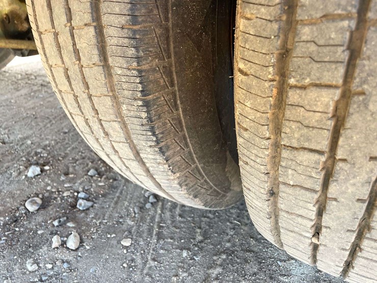 2001-dodge-ram-3500-image-22