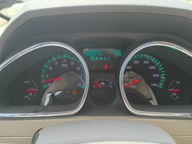 2011-chevrolet-traverse-image-48