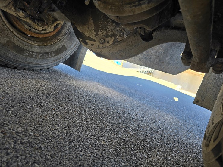 1999-cummins-m11-image-65