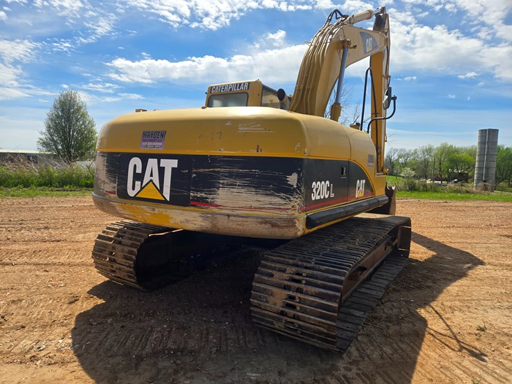 2003-caterpillar-320c-image-20