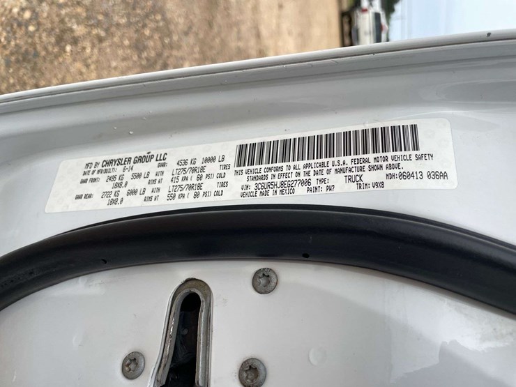 2014-dodge-ram-2500-image-27