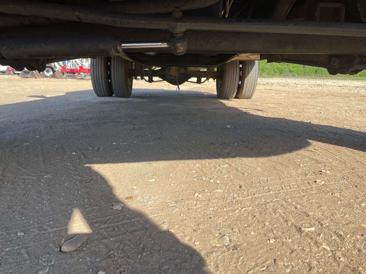 2001-dodge-ram-3500-image-25