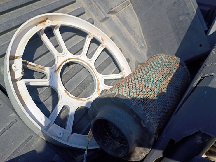 2015-polaris-ranger-image-21