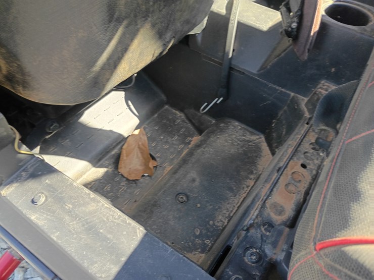 2015-polaris-ranger-image-41