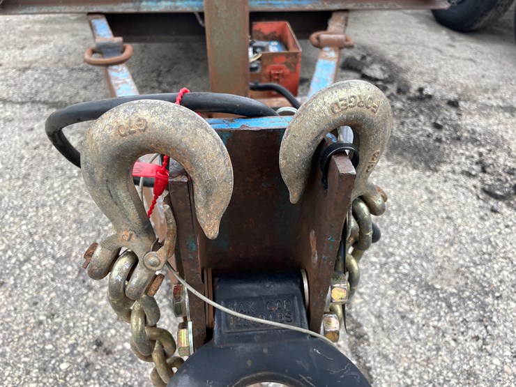 #1461-•-2001-ditch-witch-5'-x-13'-tilt-deck-trailer-(no-title)-(of)-image-6