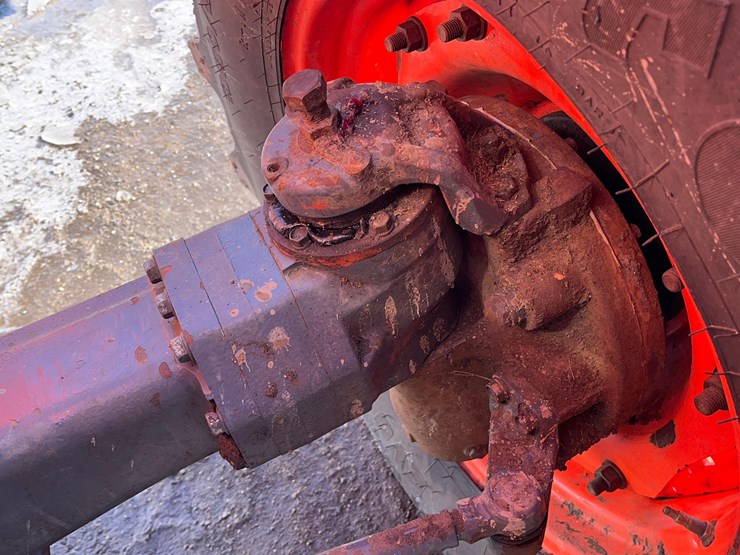 2016-kubota-m6-131-image-33