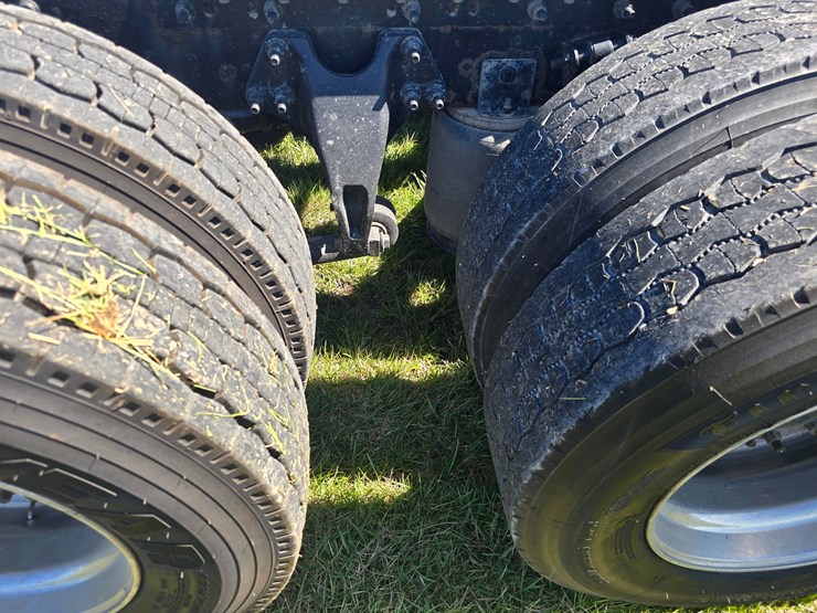 2019-international-lt-image-47