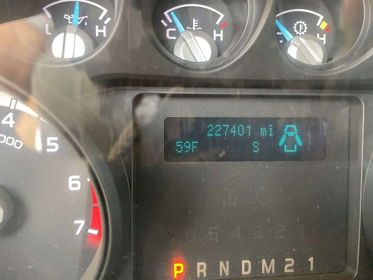 2014-ford-f250-image-26