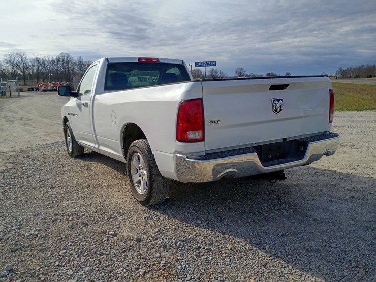 2012-dodge-1500-image-5