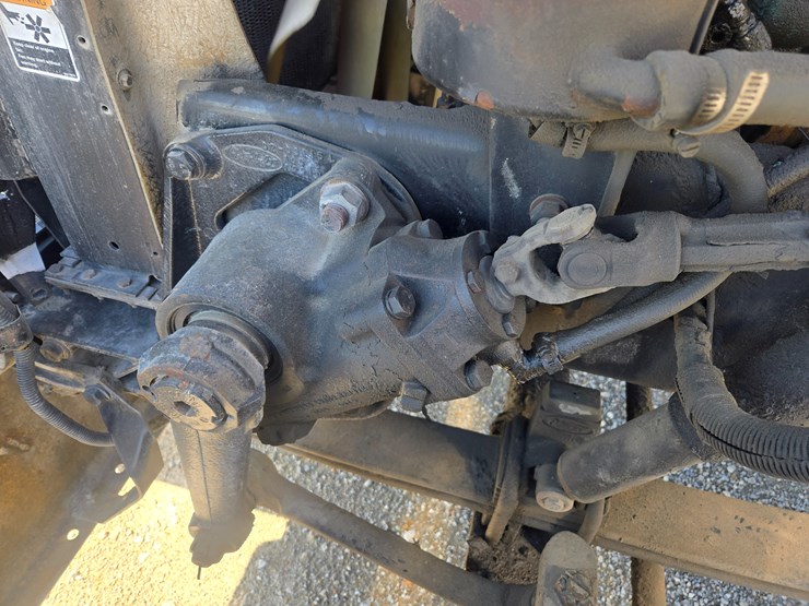 2005-peterbilt-379-image-39