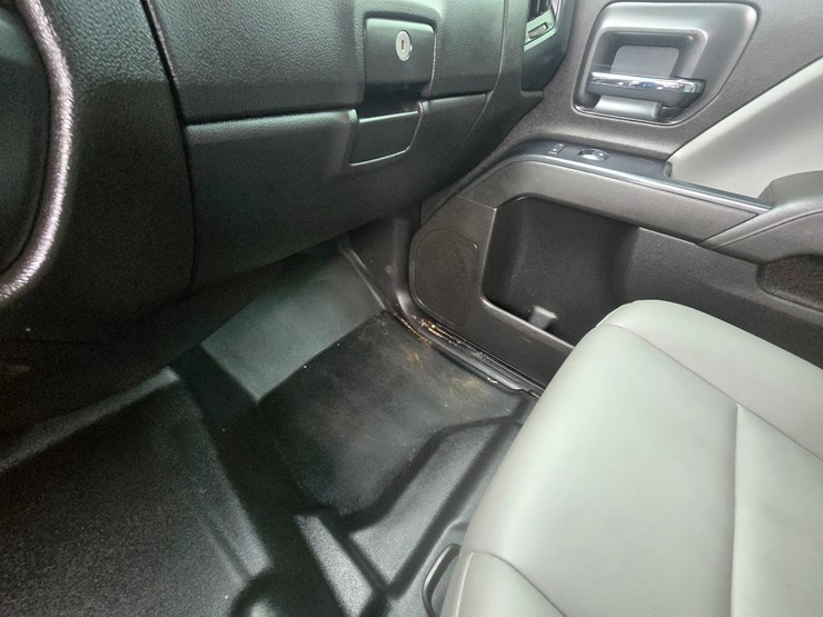 2019-chevrolet-silverado-2500-image-42