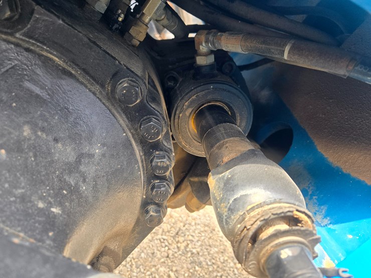 2015-genie-gth1056-image-77