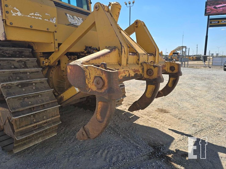 2006-caterpillar-d6r-iii-image-14