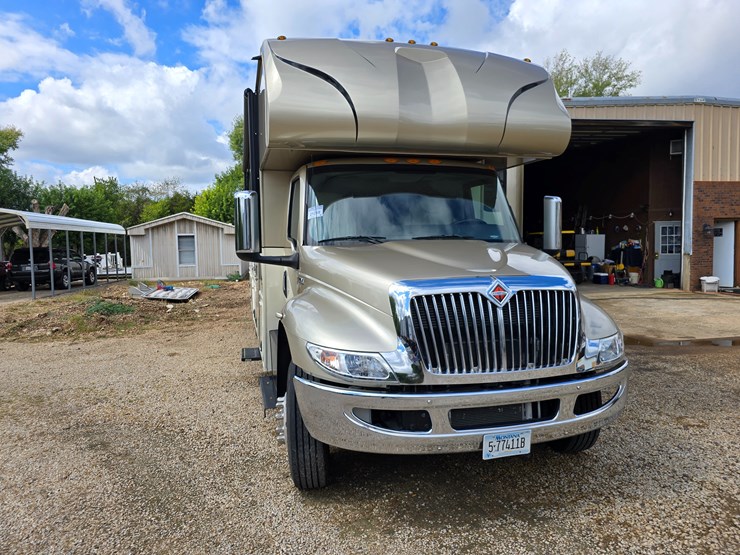 2021-international-mv607-image-41