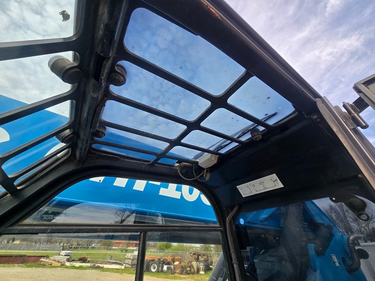 2015-genie-gth1056-image-54