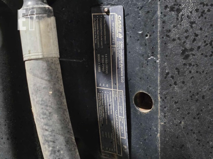 2017-case-ih-magnum-340-image-36