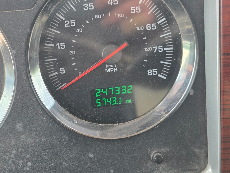 2007-kenworth-w900-image-64