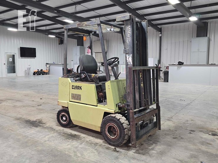 clark-gpx15e-image-2