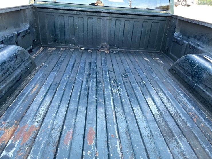 2005-chevrolet-silverado-1500-image-15