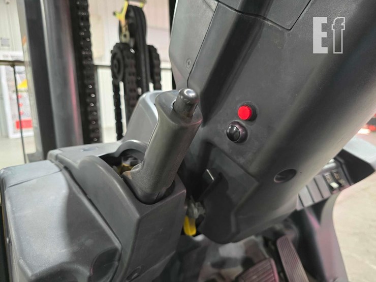 2021-caterpillar-2c6000-image-17