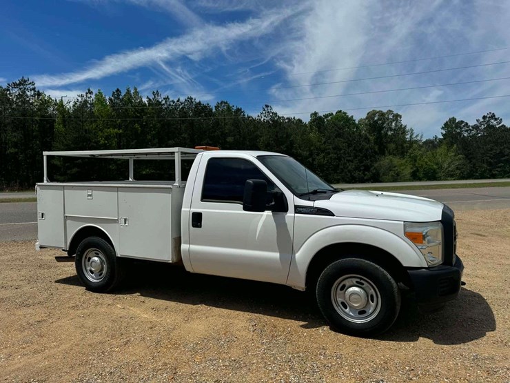 2015-ford-f250-image-8