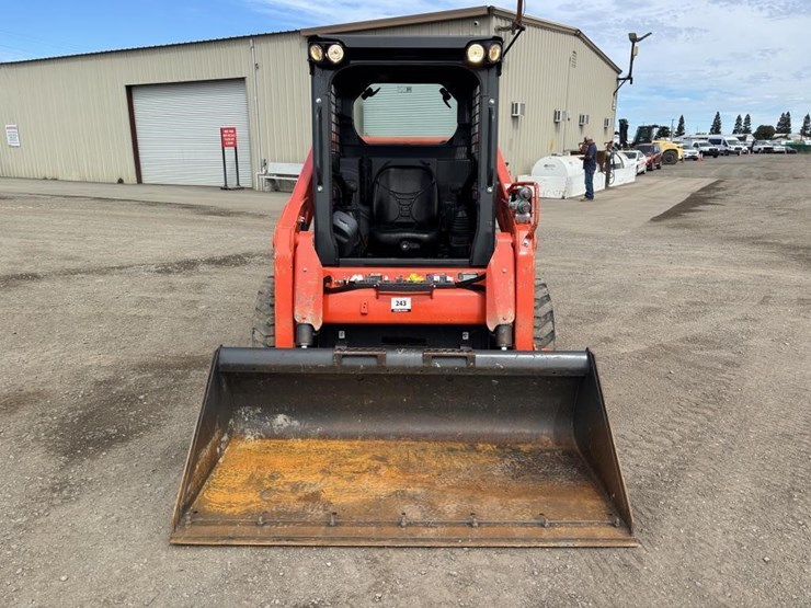 2018-kubota-ssv65-image-6