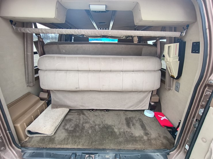 1992-ford-e150-image-69