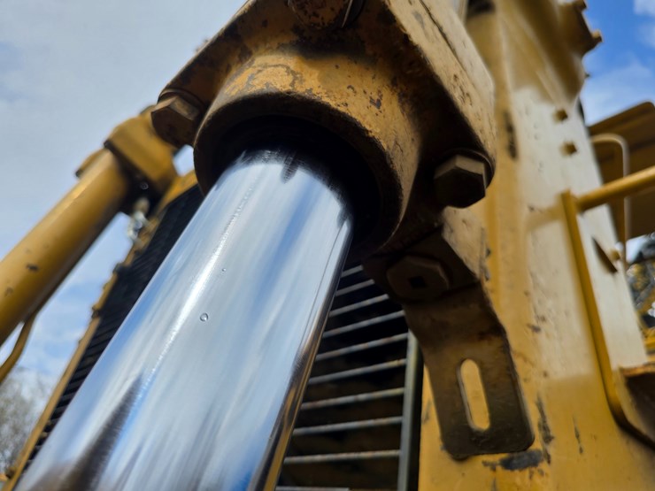 1970-caterpillar-d8l-image-82