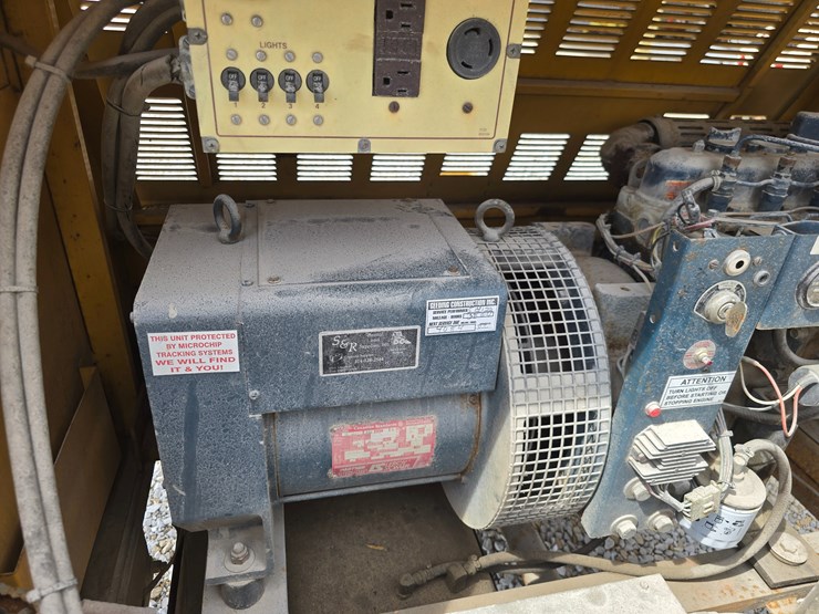 #22620-•-amida-light-plant-image-8