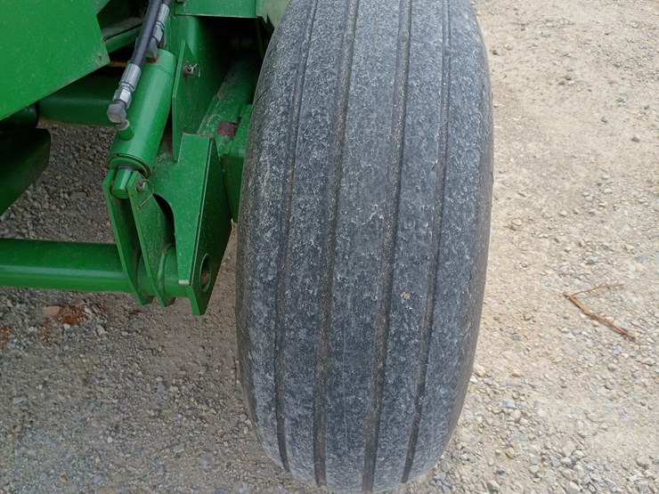 john-deere-458-image-34