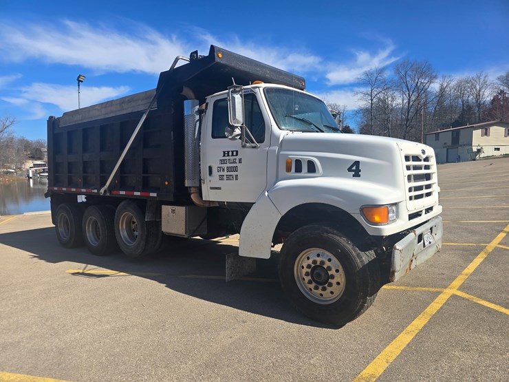 2001-sterling-l9500-image-18