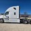 2014-freightliner-cascadia-125-image-8