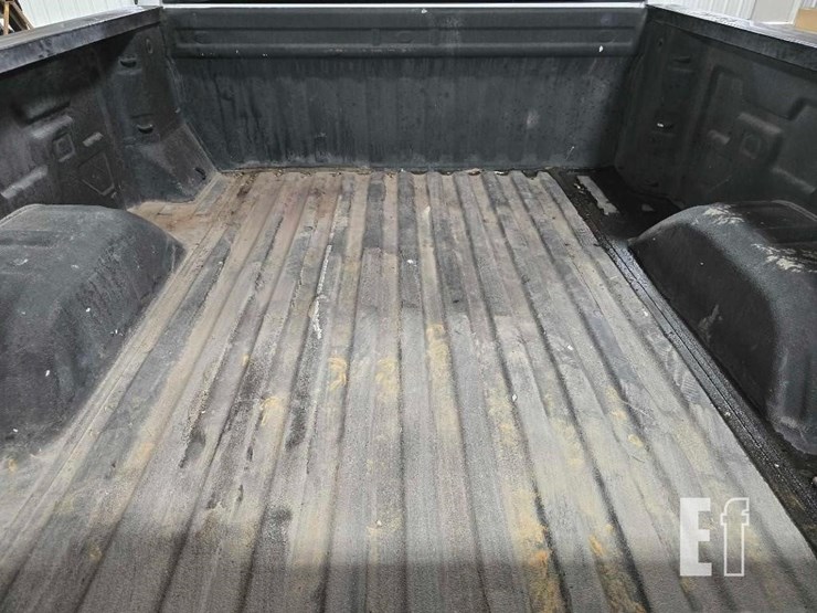 2021-gmc-sierra-1500-image-24