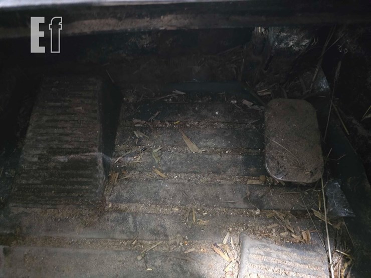 2021-caterpillar-242d3-image-15