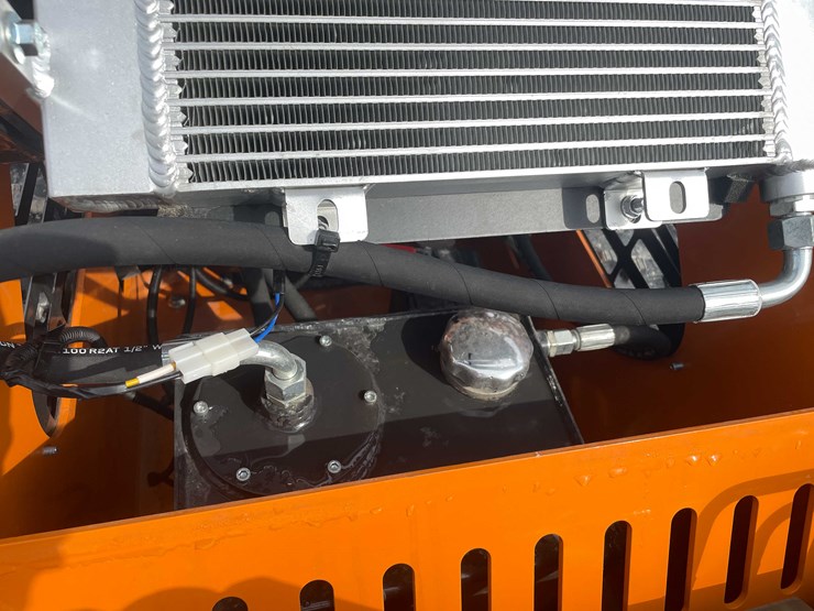 #7048-•-unused-arteer-480-mini-skid-steer-loader-(o10)-image-17