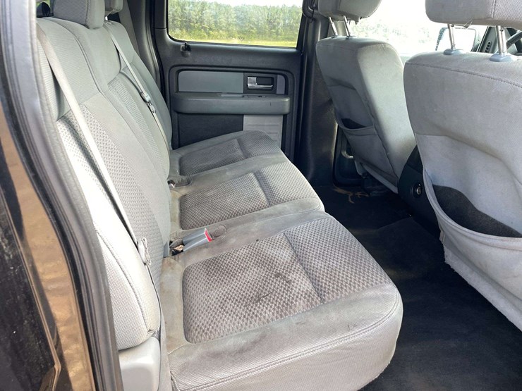 2014-ford-f150-xlt-image-16