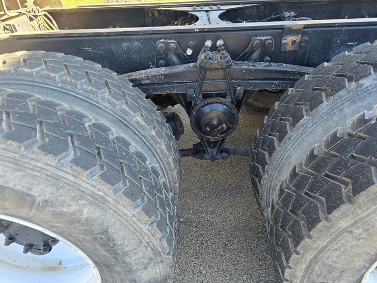 1999-cummins-m11-image-51