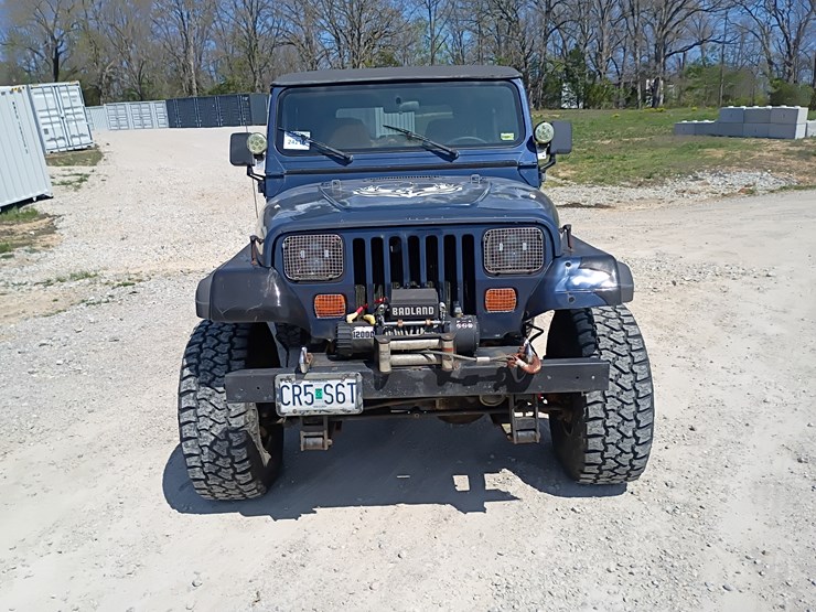 1993-jeep-wrangler-image-15