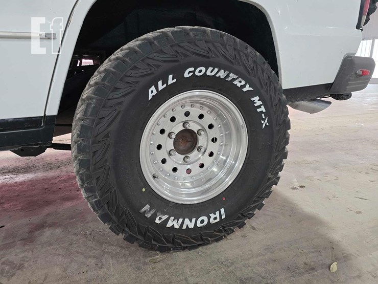 1991-isuzu-trooper-image-23