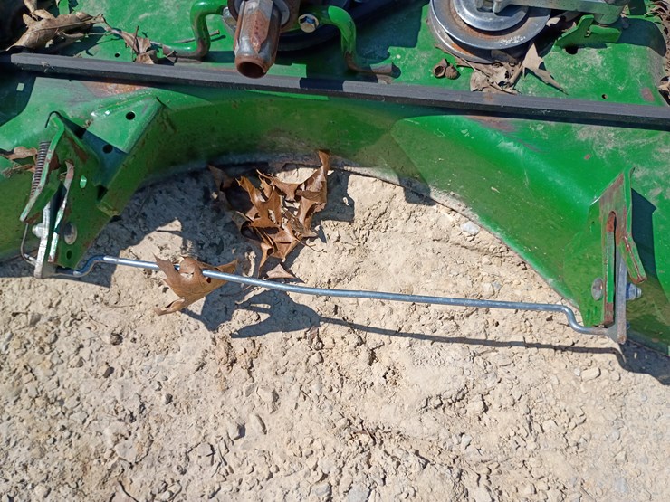 john-deere-1025-image-11