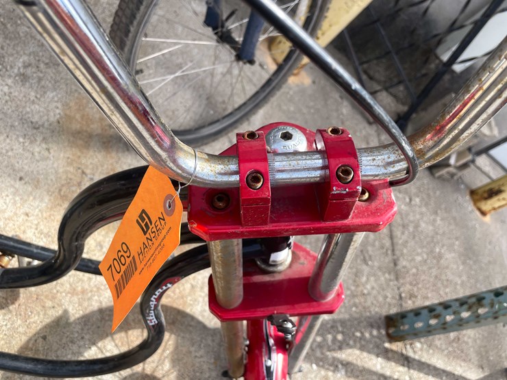 #7069-•-schwinn-scooter-(o4)-image-11