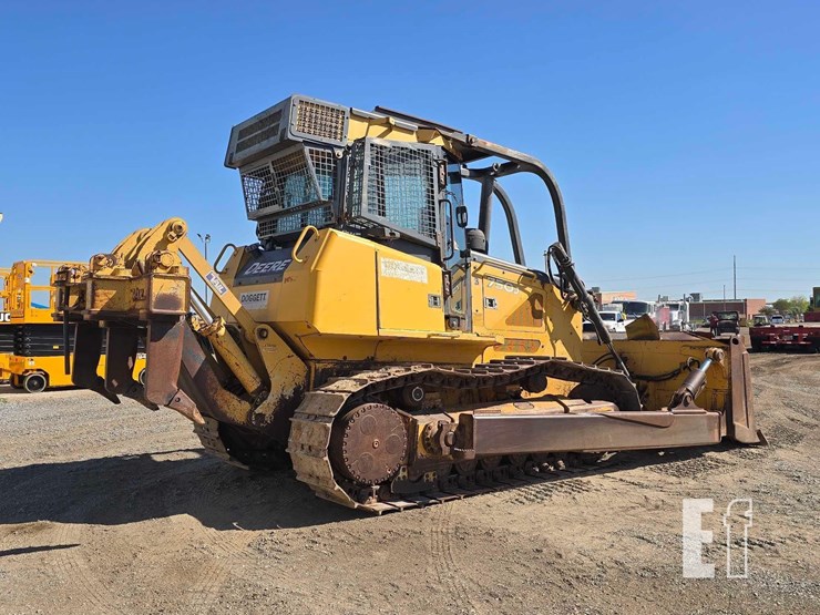 2008-deere-750j-image-3