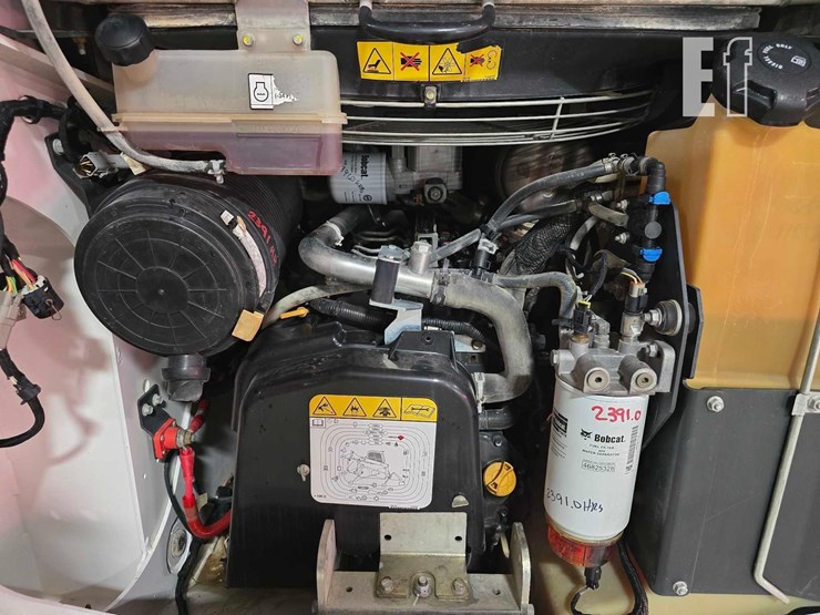 2020-bobcat-t76-image-21