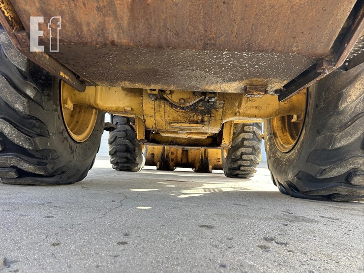 2000-caterpillar-938g-image-24