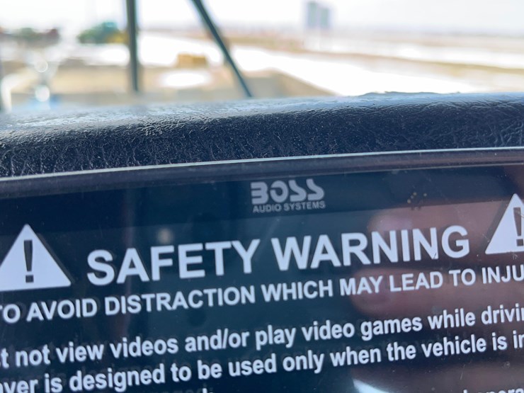 2004-kenworth-w900-image-90