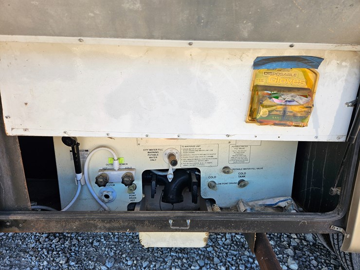 #22198-•-2007-georgie-boy-landau-motorhome-image-104