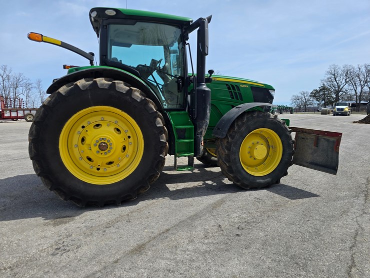 john-deere-6125r-image-16