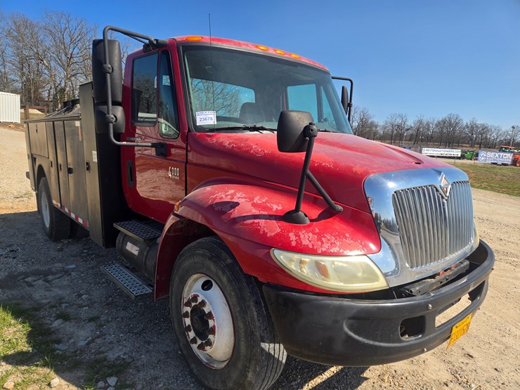 2007-international-durastar-4300-image-24